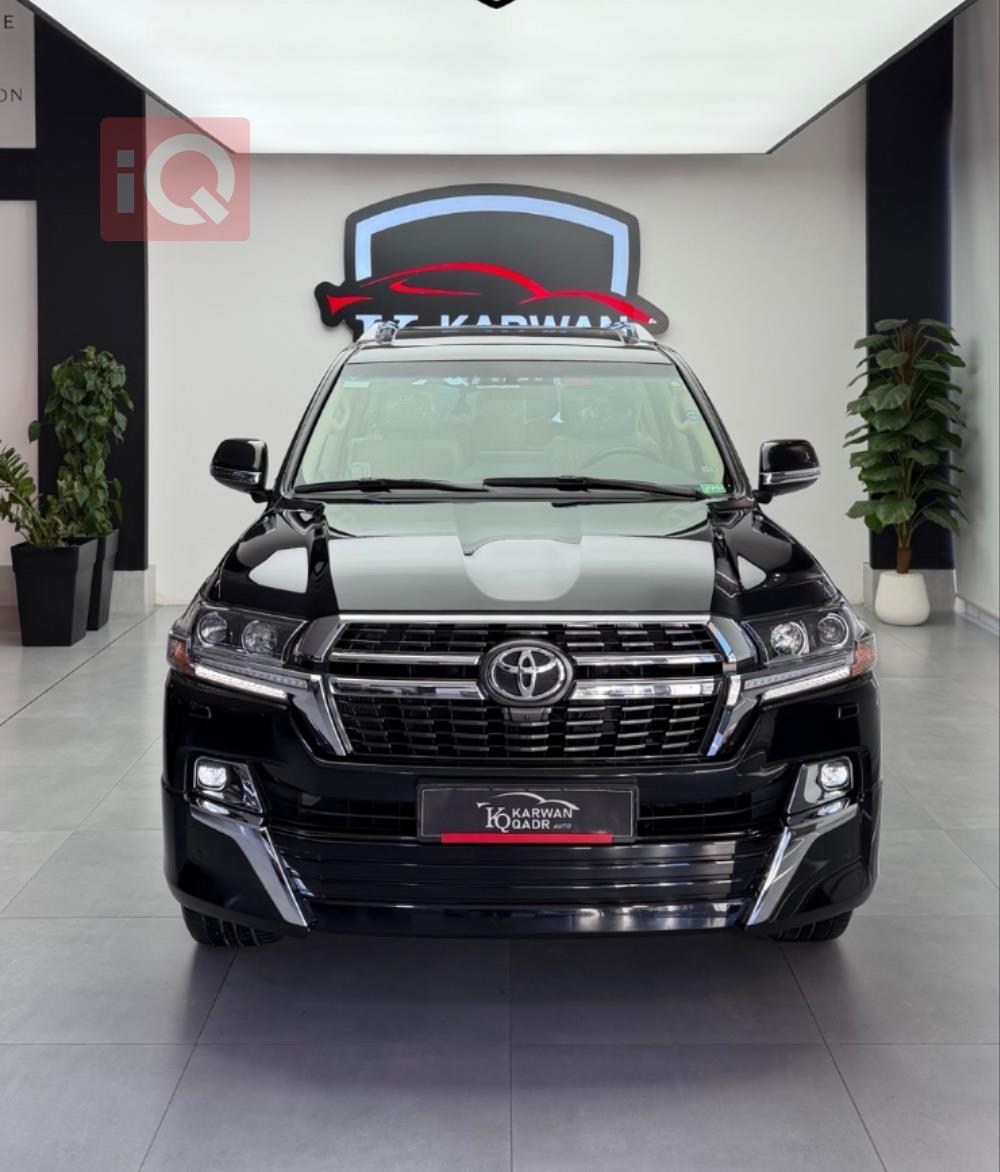 تويوتا لاندكروزر